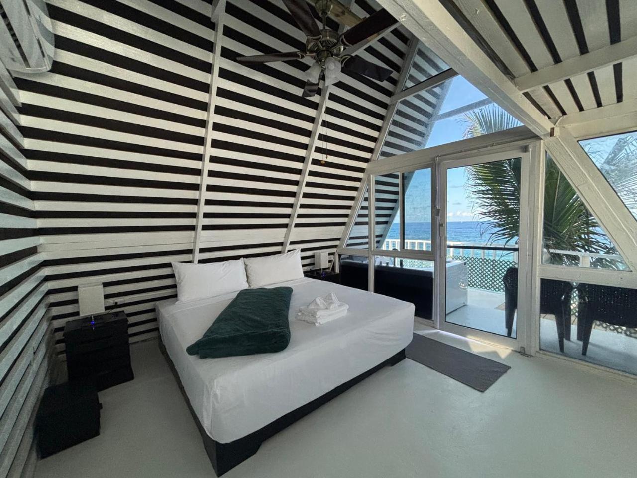 The Sea Cliff Hotel Resort & Spa Πορτ Αντόνιο Εξωτερικό φωτογραφία